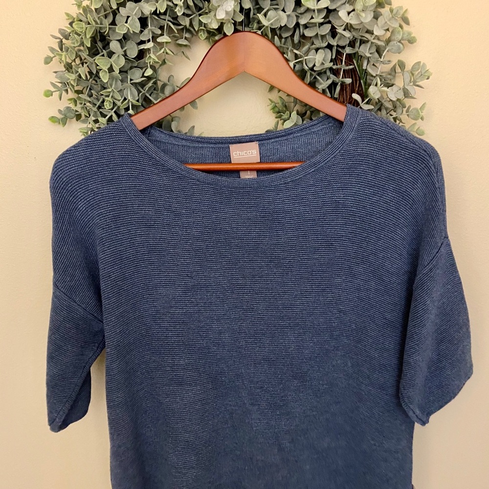 Chico’s Womans Shirt. Size 1 or M